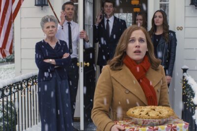 Christmas at the Wrong House — Door Ajar, Mom Said “Wrong House,” Brother’s Call Confirmed They’d Cut Me Off; I Stopped Auto Payments; Morning: 61 Missed Calls, Small American Flag