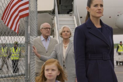 She Said I Ruined Our Family By Saying No — 11 Years Later I Stepped Off A Private Jet Holding Her Granddaughter, And Even The Chain-Link Fence Went Quiet